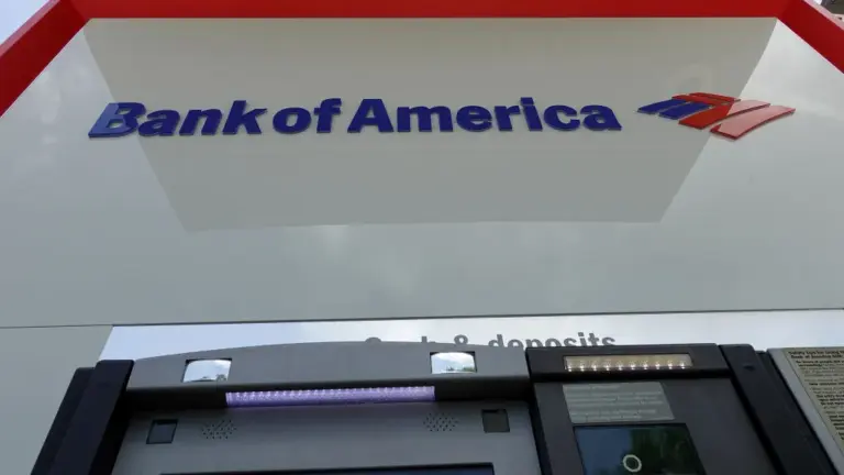 A man found $128K on top of a Bank of America ATM. Here’s what he did next
